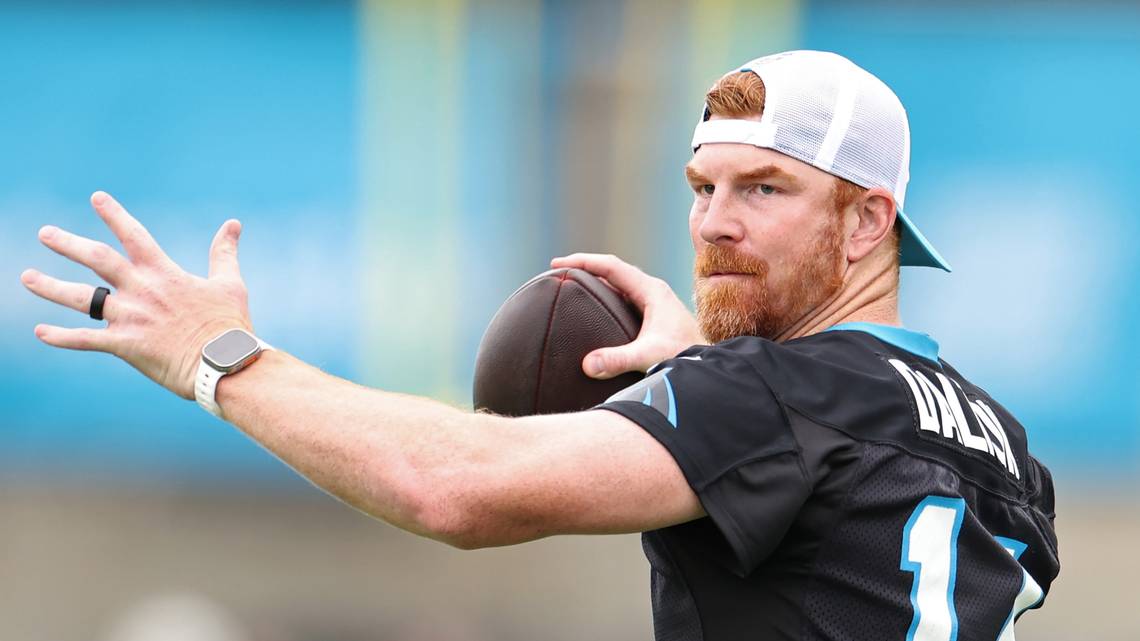 Andy Dalton Signs Two Year Extension