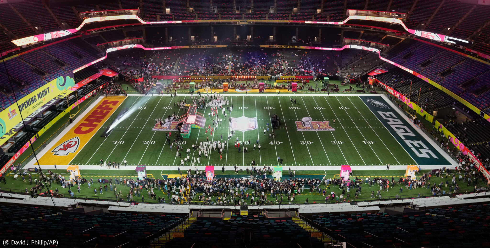 The Kansas City Chiefs and Philadelphia Eagles will compete in the Super Bowl February 9 in New Orleans. The game is an American obsession and gaining popularity abroad. (© David J. Phillip/AP)