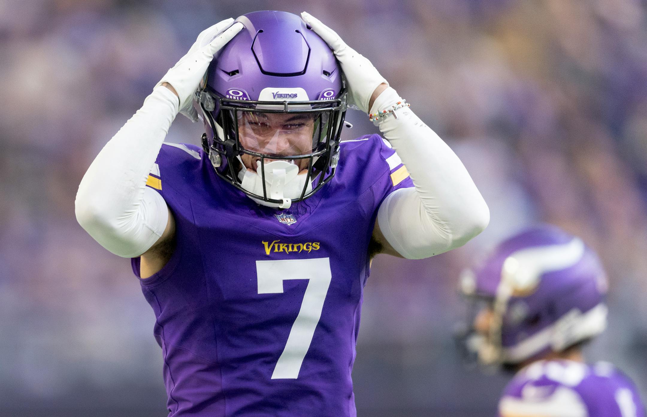 Vikings Re-Sign Byron Murphy to Three Year Deal