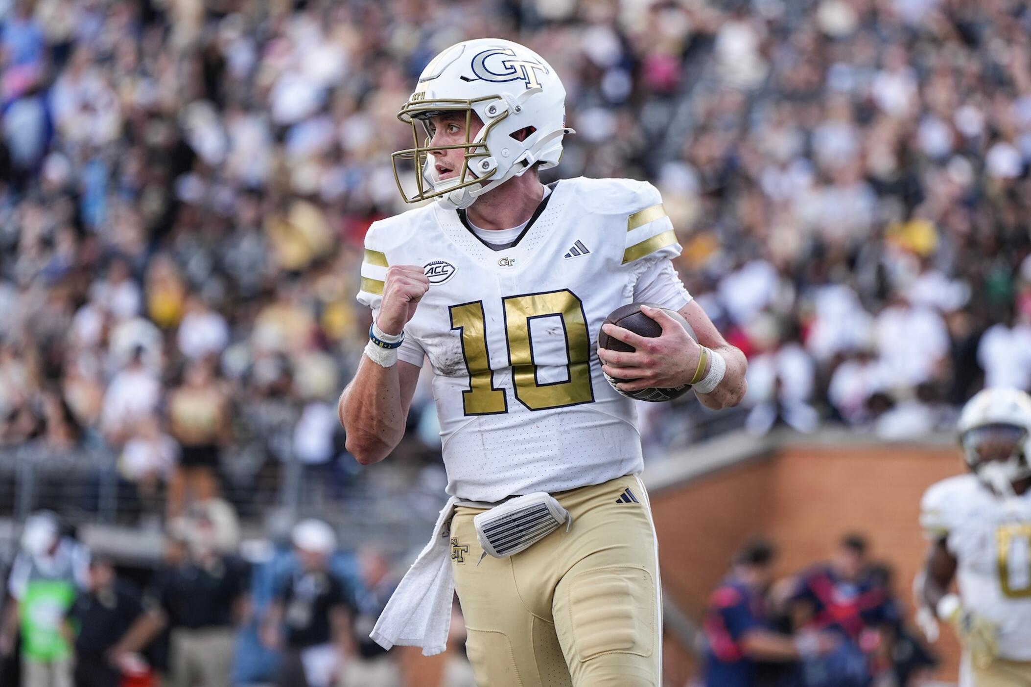 JCs College Football Week 13 Bets & Leans