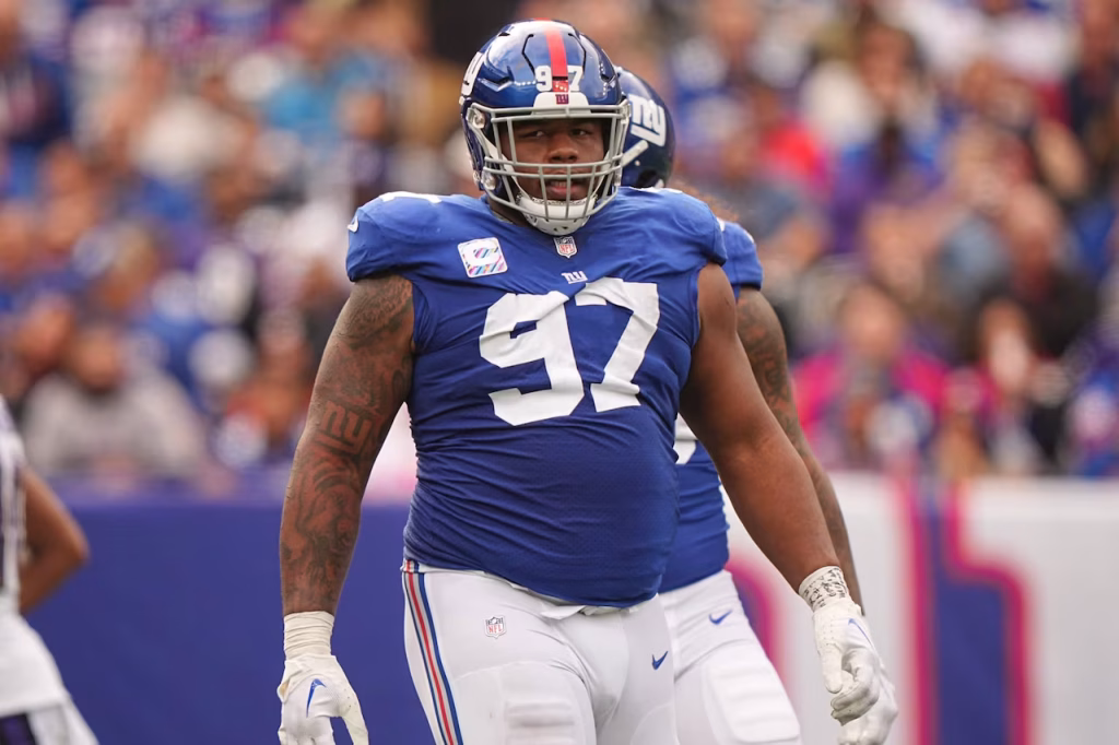 New York Giants Dexter Lawrence (91) in action, looks on vs. Baltimore Ravens at Met Life Stadium. East Rutherford, NJ 10/16/2022 CREDIT: Erick W. Rasco (Photo by Erick W. Rasco/Sports Illustrated via Getty Images)